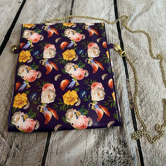 D10 Disney Parks Tinker Bell Floral Tablet Case with Chain Strap, READ, NWOT - Picture 2 of 4